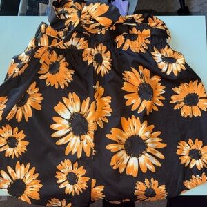 Sunflower stretchy short